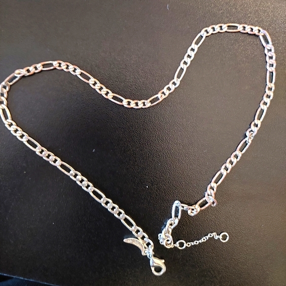 Banana Republic Necklace - Picture 3 of 8